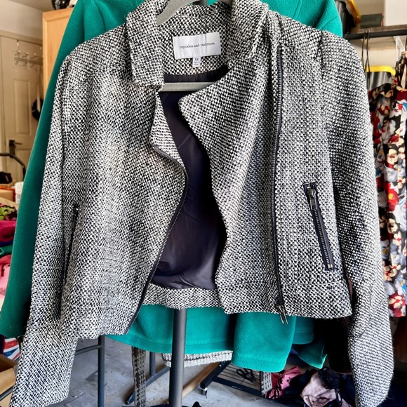 Cropped ‘Cupcakes & Cashmere’ Designer Tweed Moto Business Casual Jacket NWOT XS - Picture 3 of 6